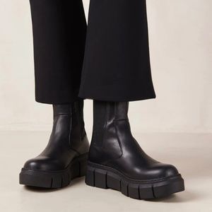 Alohas Boots - black leather combat style boots with chunky platform sole, Armor